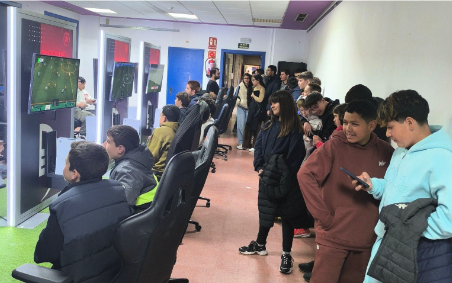 Éxito en la primera muestra de videojuegos de Alcorcón, en la que colaboró FEJUVES.